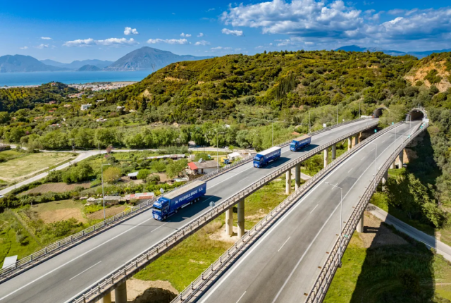 port-handling-greece-patras