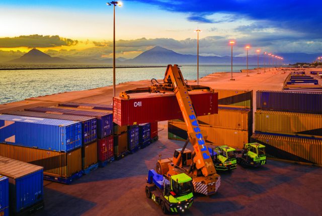 port-handling-greece-patras